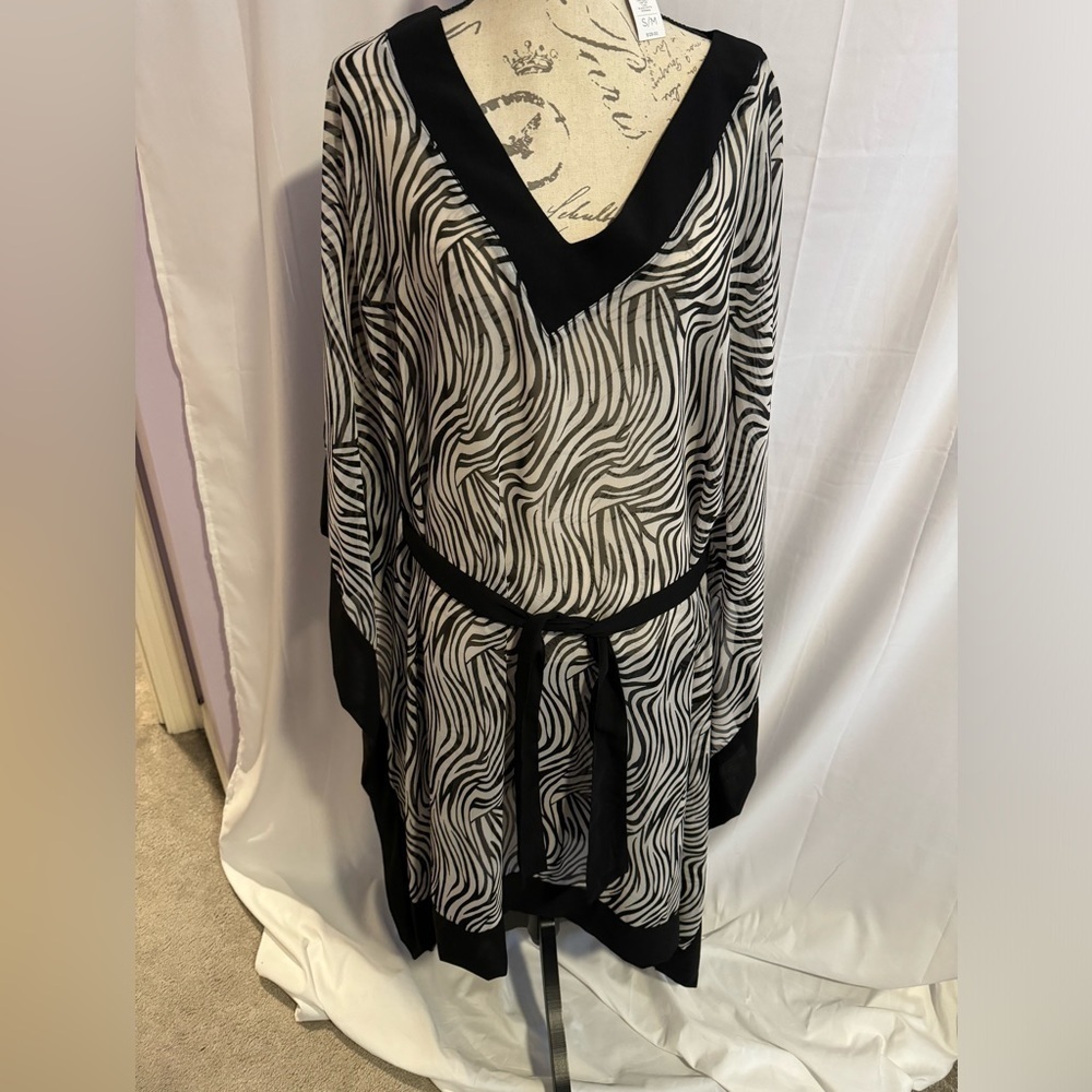 Chicos caftan swim cover up NWT